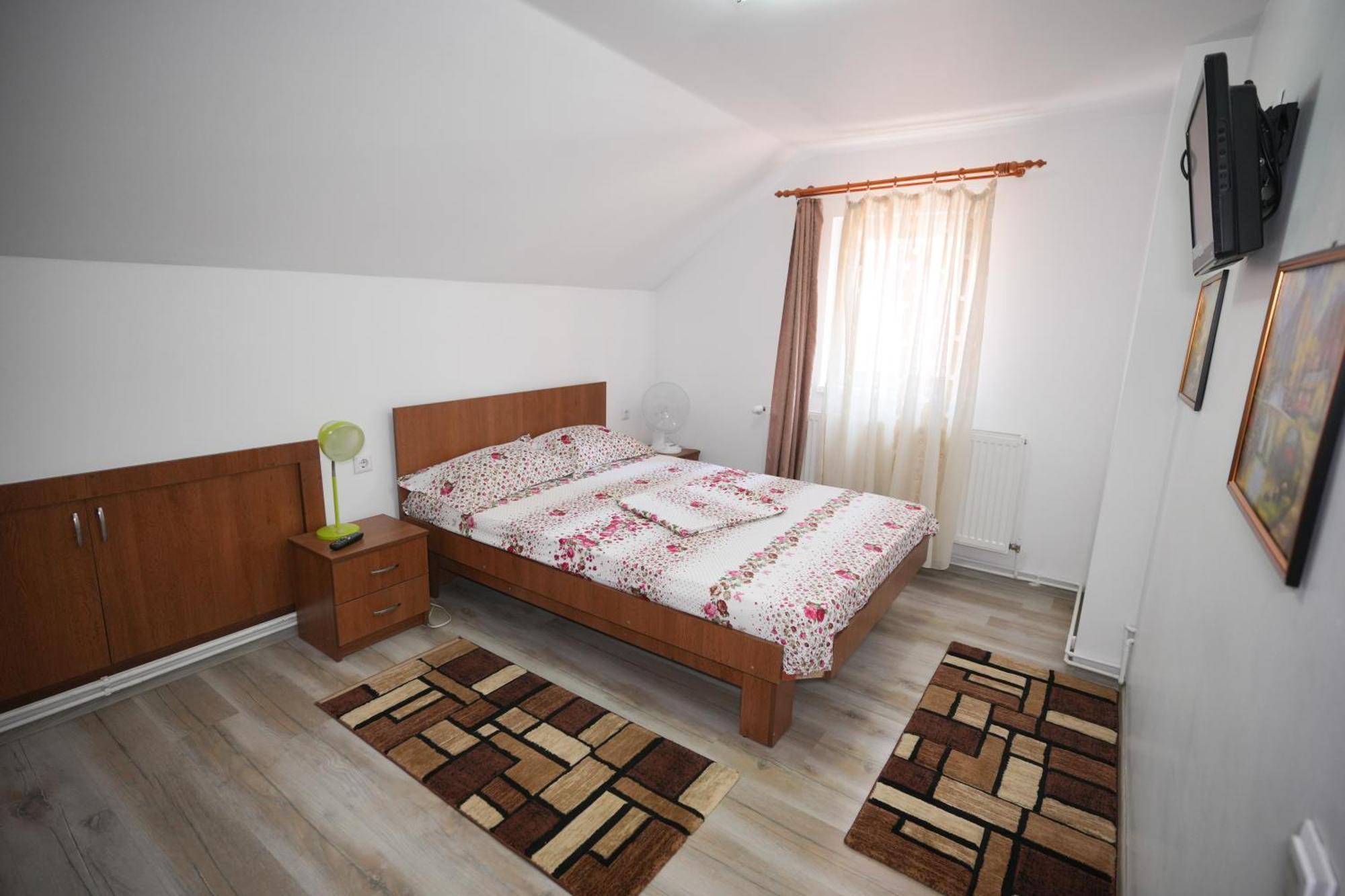 Appartement Casa Ion à Horezu Extérieur photo